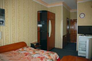 Гостиница Киви-Манго Феодосия Стандартный двухместный номер с 1 кроватью-5
